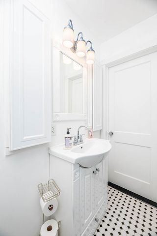 1707 2nd Street N, Fargo, ND 58102