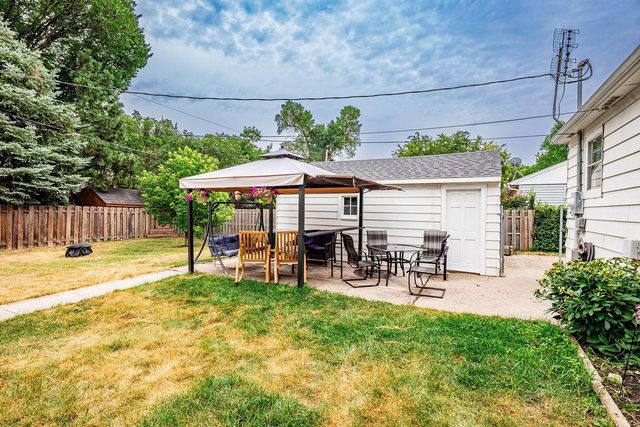 1707 2nd Street N, Fargo, ND 58102