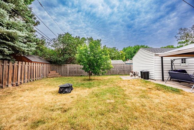 1707 2nd Street N, Fargo, ND 58102