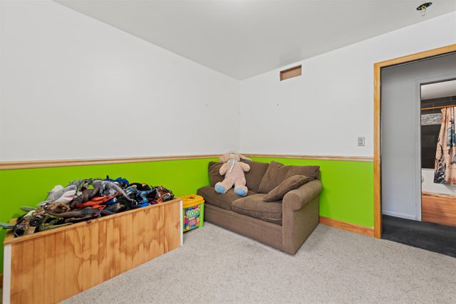 836 Bruce Street, Cottrellville Twp, MI 48039