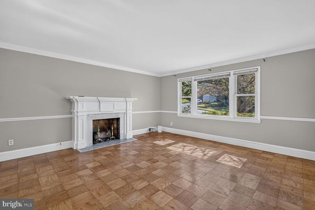 6012 LORETTO ST, Springfield, VA 22150