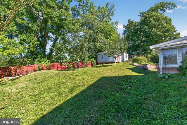6012 LORETTO ST, Springfield, VA 22150