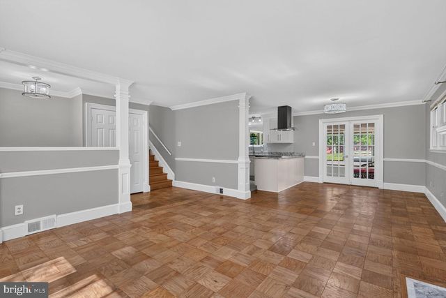 6012 LORETTO ST, Springfield, VA 22150
