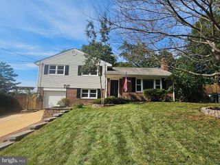 6012 LORETTO ST, Springfield, VA 22150