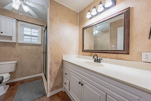 11196 Moss Street, Brownsboro, TX 75756