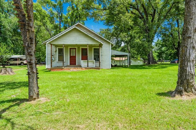 11196 Moss Street, Brownsboro, TX 75756