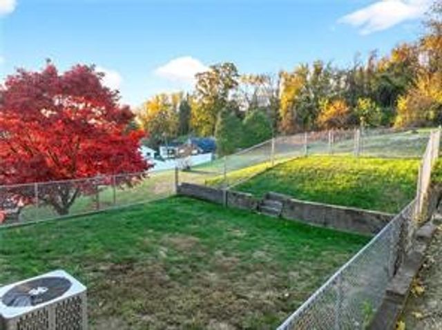 34 Westmoreland Dr., Monessen, PA 15062