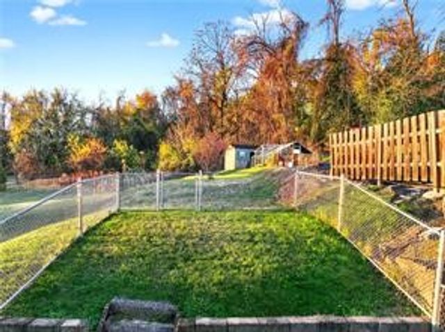 34 Westmoreland Dr., Monessen, PA 15062