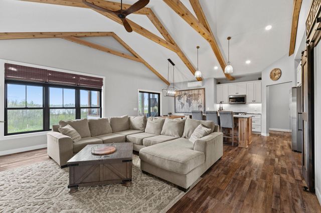 48063 Autumn Court, Stanchfield, MN 55080