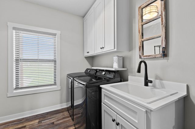 48063 Autumn Court, Stanchfield, MN 55080