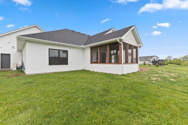 48063 Autumn Court, Stanchfield, MN 55080