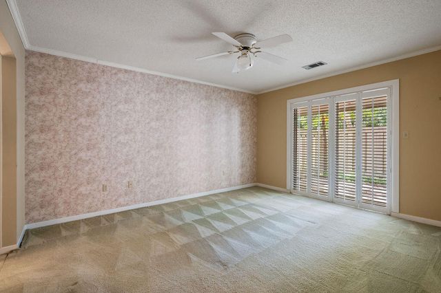 700 Bay Drive 1003, Niceville, FL 32578