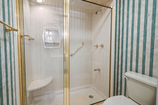 700 Bay Drive 1003, Niceville, FL 32578