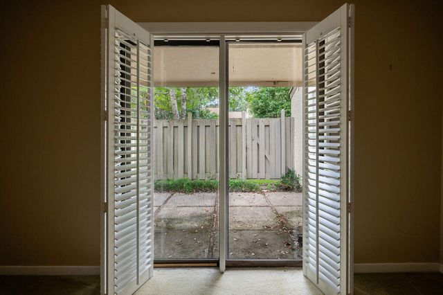 700 Bay Drive 1003, Niceville, FL 32578