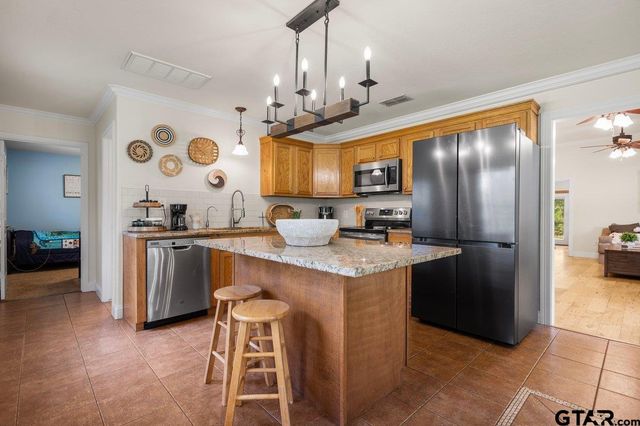 15377 County Road 434, Lindale, TX 75771