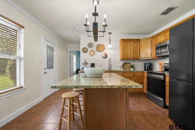 15377 County Road 434, Lindale, TX 75771