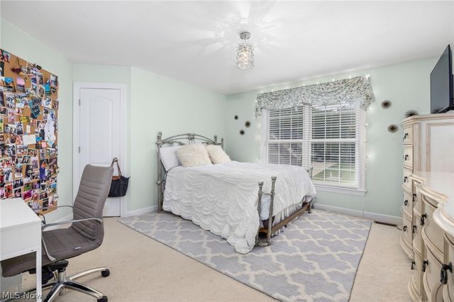 6427 Torington Drive, Medina, OH 44256
