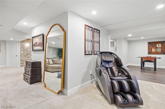 6427 Torington Drive, Medina, OH 44256