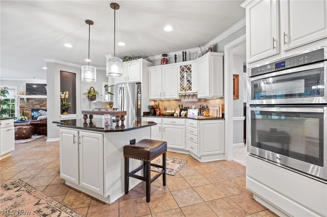6427 Torington Drive, Medina, OH 44256