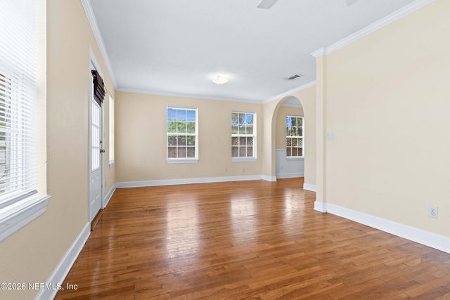 321 9TH Street N, Jacksonville Beach, FL 32250