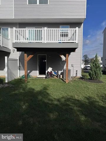39 F PARSONS BLVD, Beverly, NJ 08010