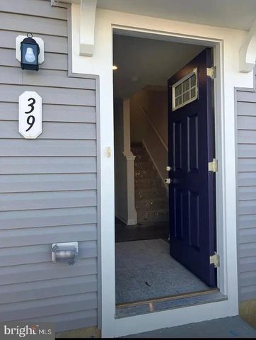 39 F PARSONS BLVD, Beverly, NJ 08010