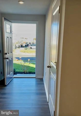 39 F PARSONS BLVD, Beverly, NJ 08010