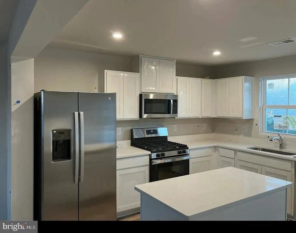 39 F PARSONS BLVD, Beverly, NJ 08010