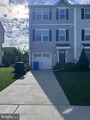 39 F PARSONS BLVD, Beverly, NJ 08010