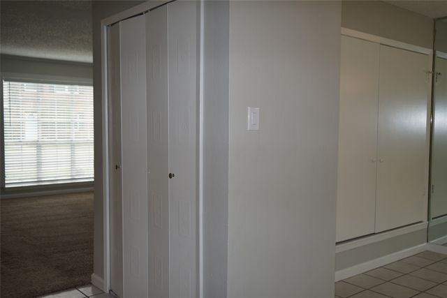 2443 N Graham Drive, Arlington, TX 76013