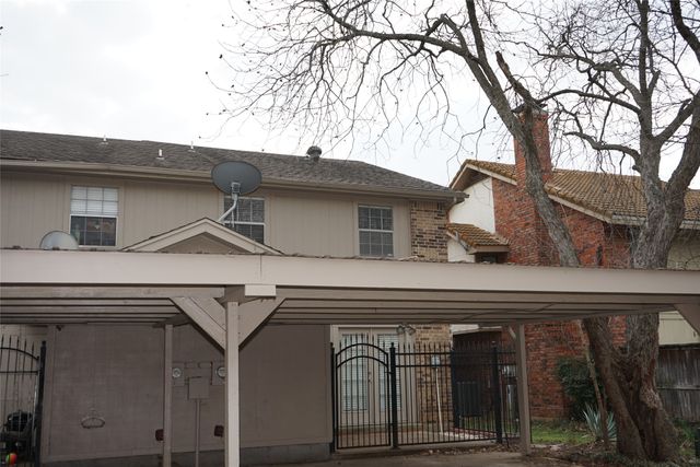 2443 N Graham Drive, Arlington, TX 76013