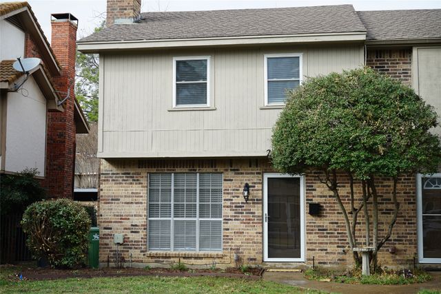 2443 N Graham Drive, Arlington, TX 76013