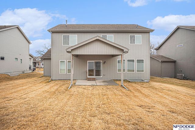 6101 S 212 Street, Elkhorn, NE 68022