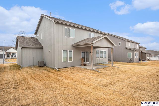 6101 S 212 Street, Elkhorn, NE 68022