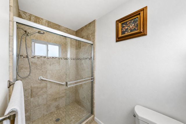 1333 Wesley Ln, Auburn, CA 95603