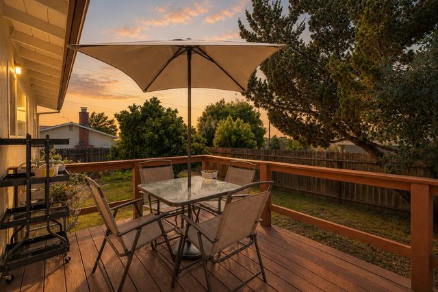 1333 Wesley Ln, Auburn, CA 95603