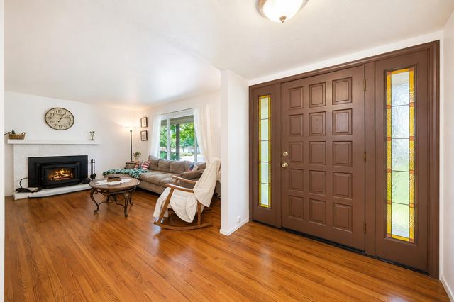 1333 Wesley Ln, Auburn, CA 95603