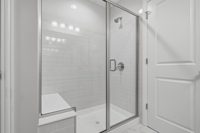 1056 Quarry Oak Drive, Grove City, OH 43123