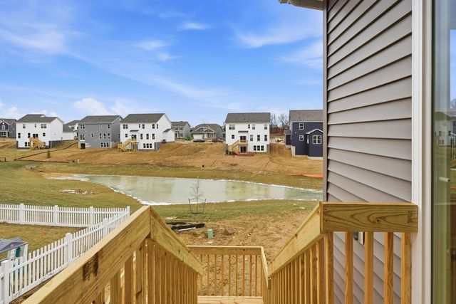 1056 Quarry Oak Drive, Grove City, OH 43123