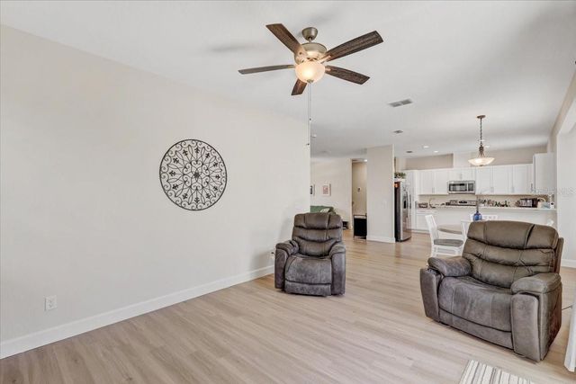 7314 MADRID ROAD, Weeki Wachee, FL 34613