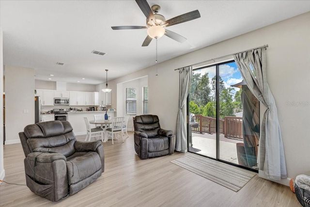 7314 MADRID ROAD, Weeki Wachee, FL 34613