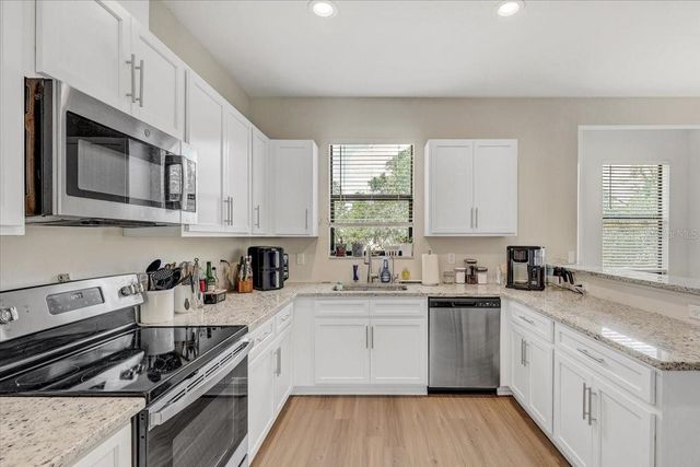 7314 MADRID ROAD, Weeki Wachee, FL 34613