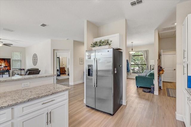 7314 MADRID ROAD, Weeki Wachee, FL 34613