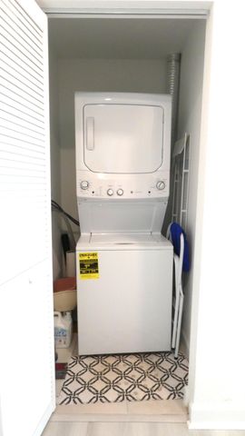 9052 Gulf Run Way C6, Lake Worth, FL 33467