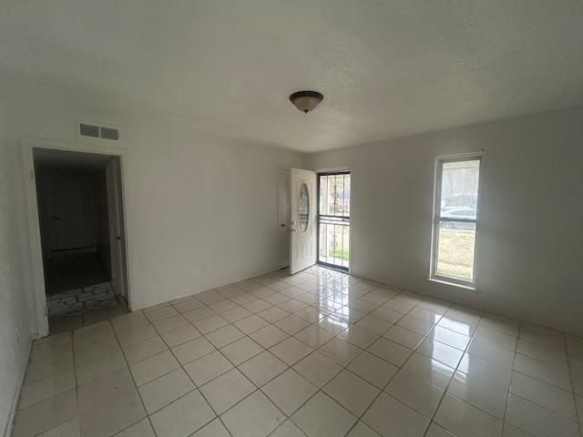 2777 GRUBER DR, Memphis, TN 38127