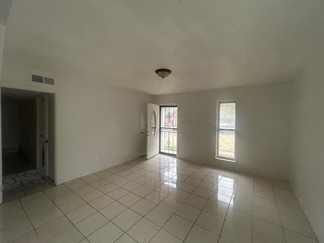 2777 GRUBER DR, Memphis, TN 38127