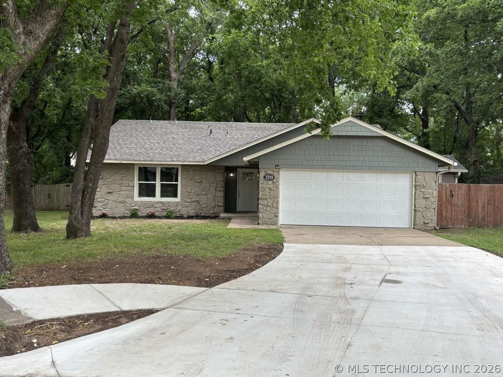 2509 E Tacoma Street, Broken Arrow, OK 74014