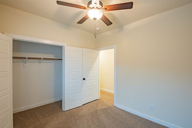 656 Wheatfield Drive, Venus, TX 76084