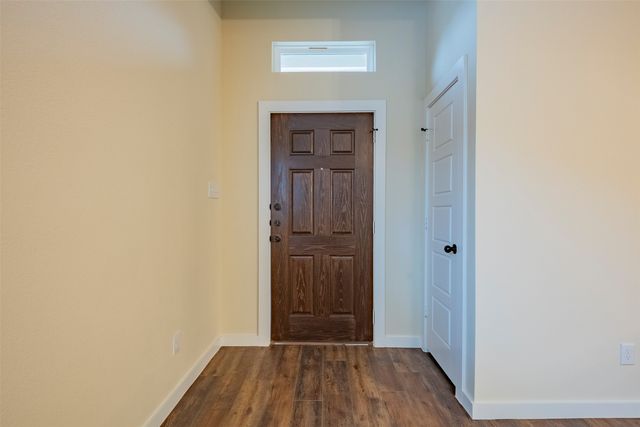 656 Wheatfield Drive, Venus, TX 76084