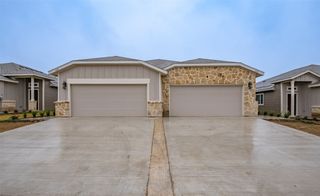 656 Wheatfield Drive, Venus, TX 76084